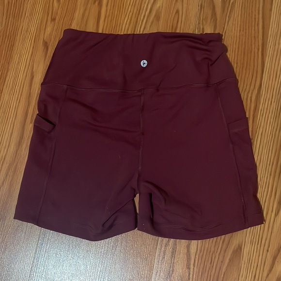 2 Pairs of Old Navy Biker Shorts - Picture 5 of 5